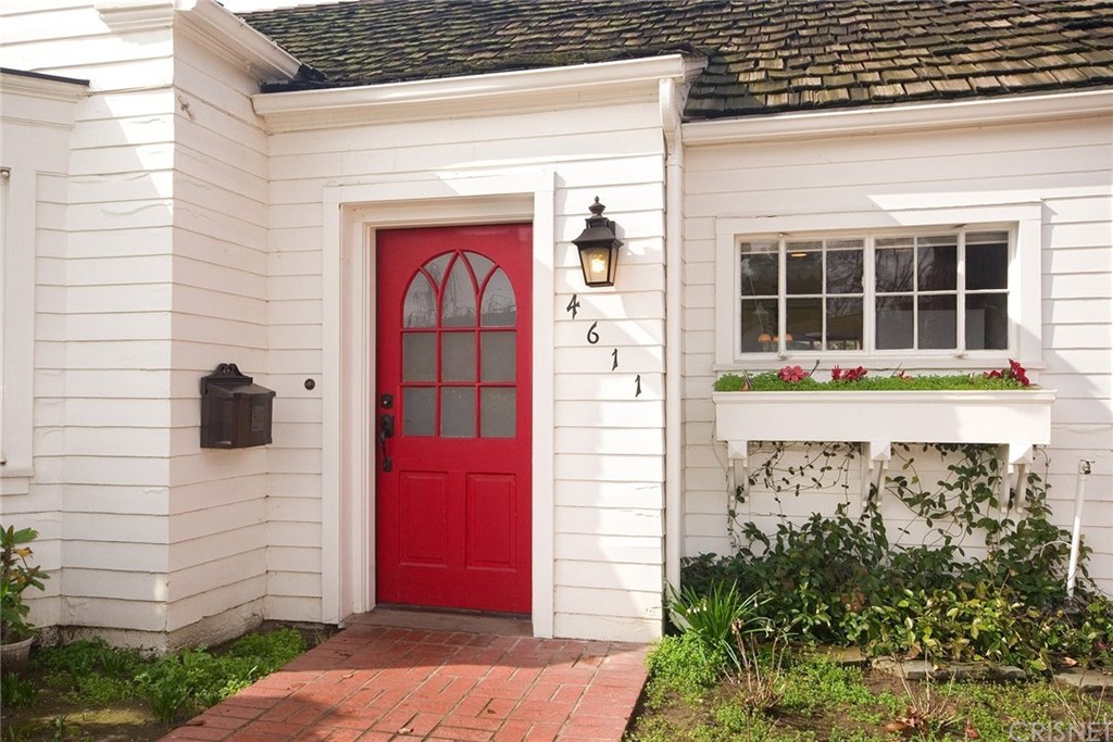 4611 Placidia Avenue Toluca Lake Ca 91602 Dilbeck Real Estate